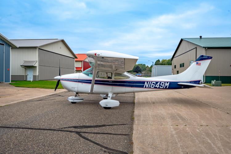 1976 Beechcraft 182P