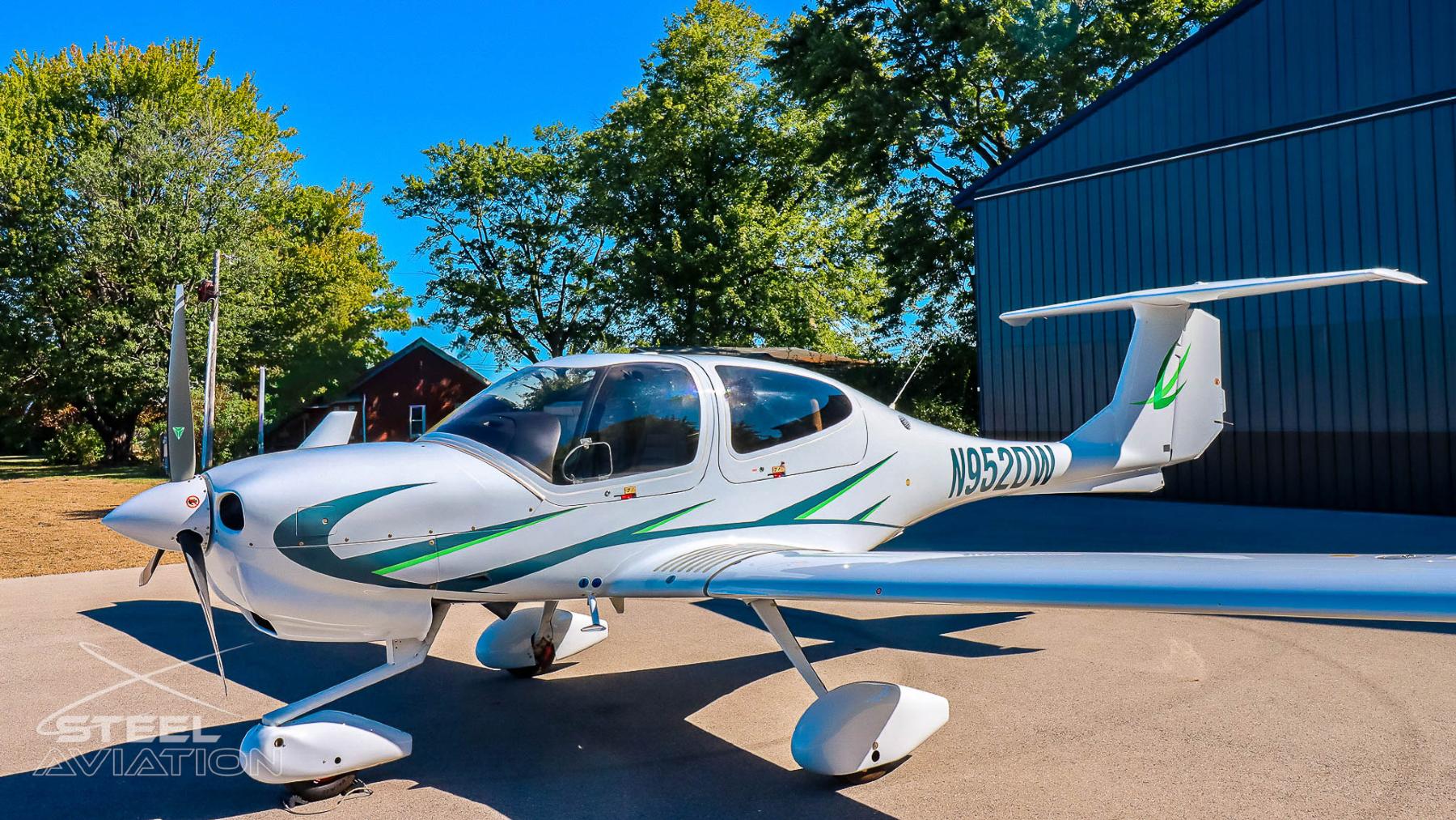 2022 American Champion Aircraft DA40 NG